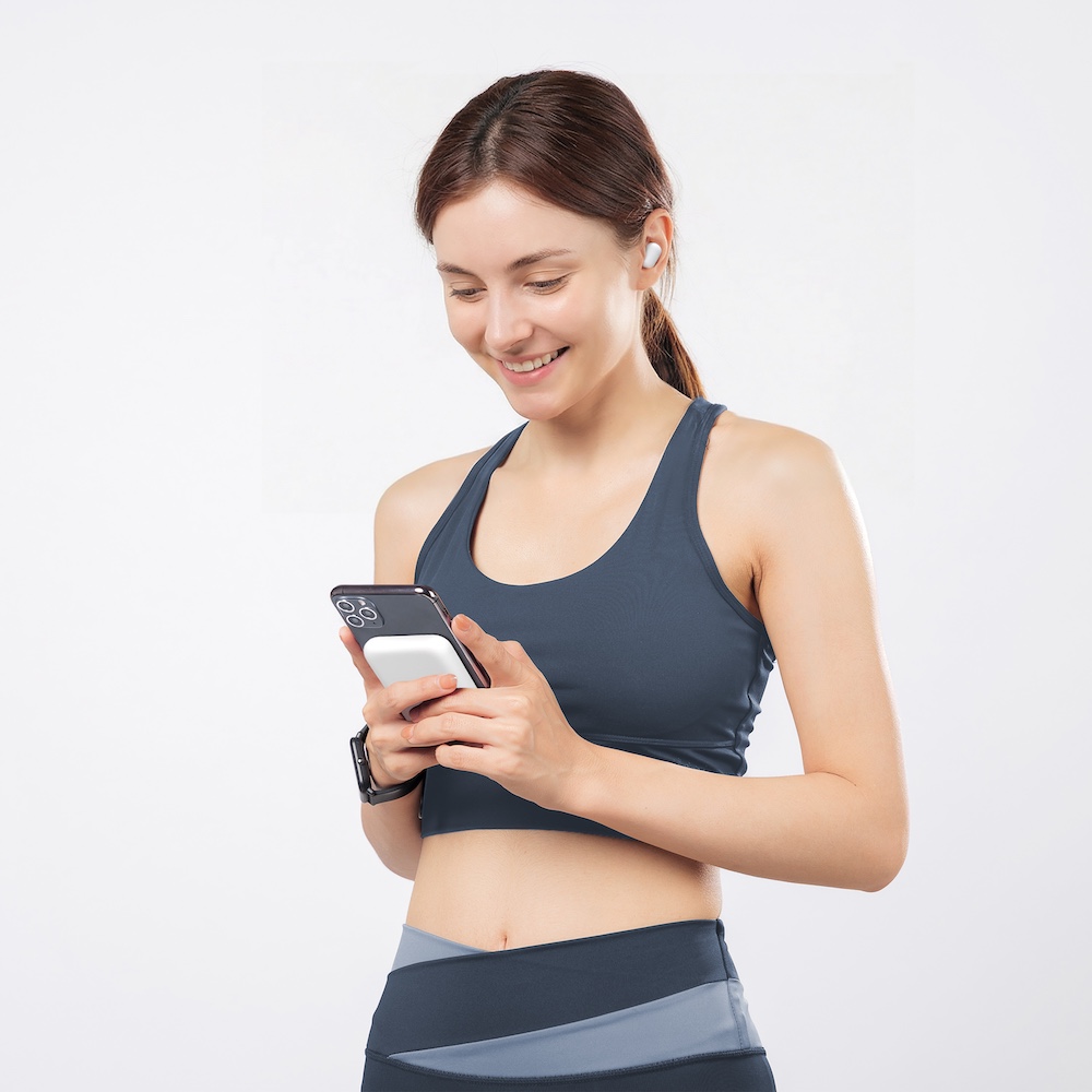 Magnetic Portable Battery + TWS Earbuds Header Image